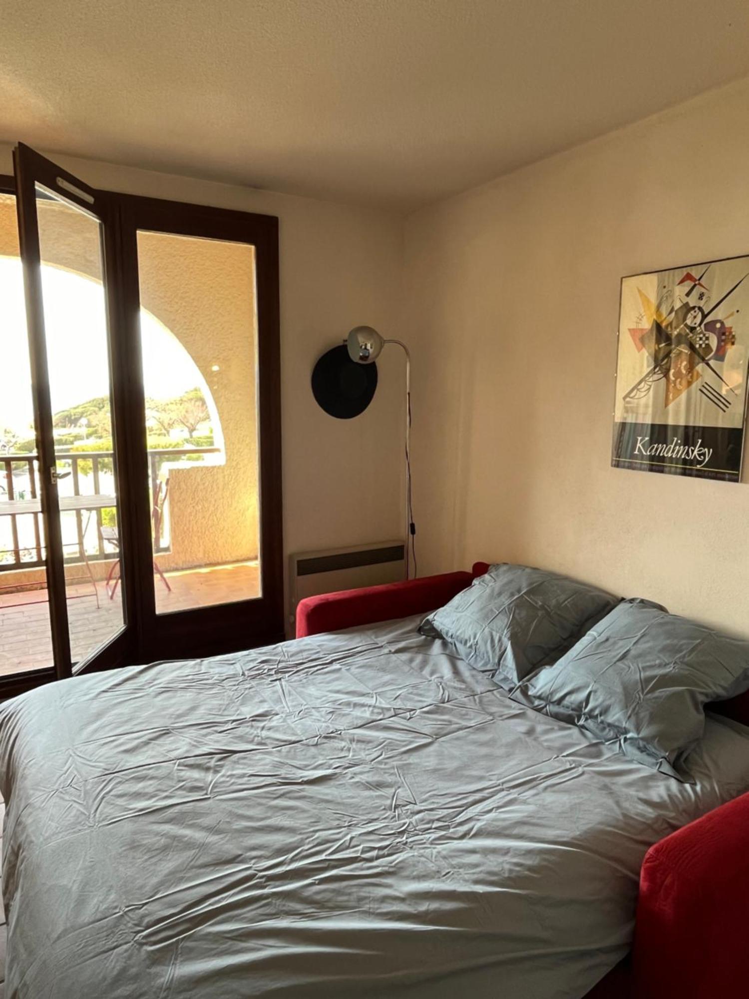 Studio Lumineux, Avec Vue Mer - Conciergerie Regnier - Apartman Sausset-les-Pins Kültér fotó